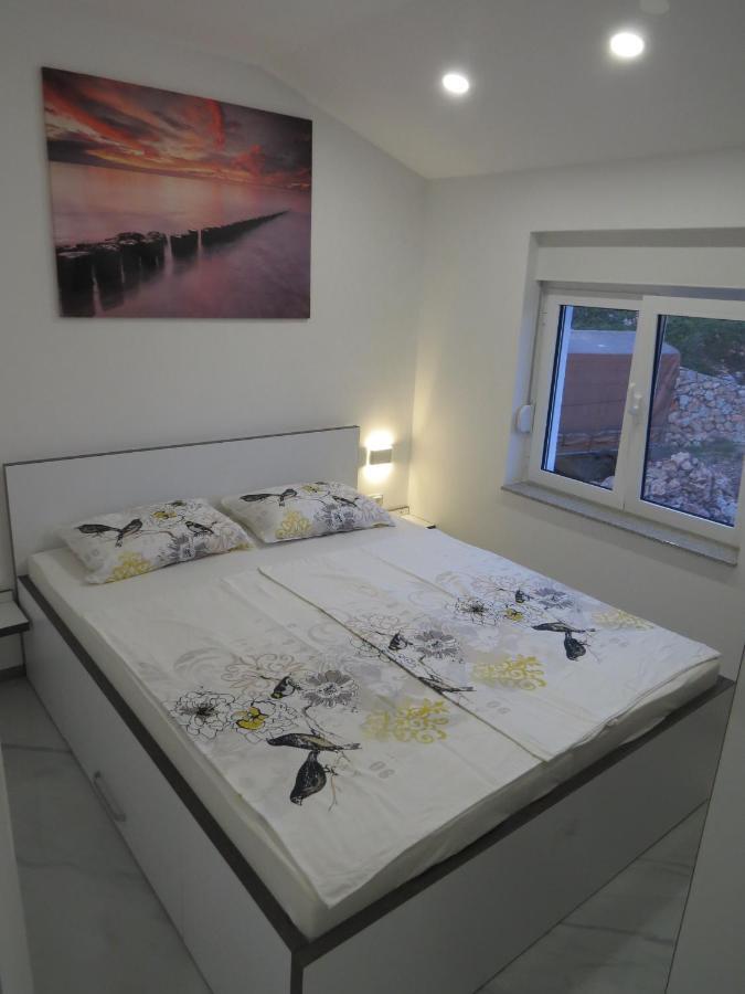 Apartman Luka 1 Sibuljina Exterior photo